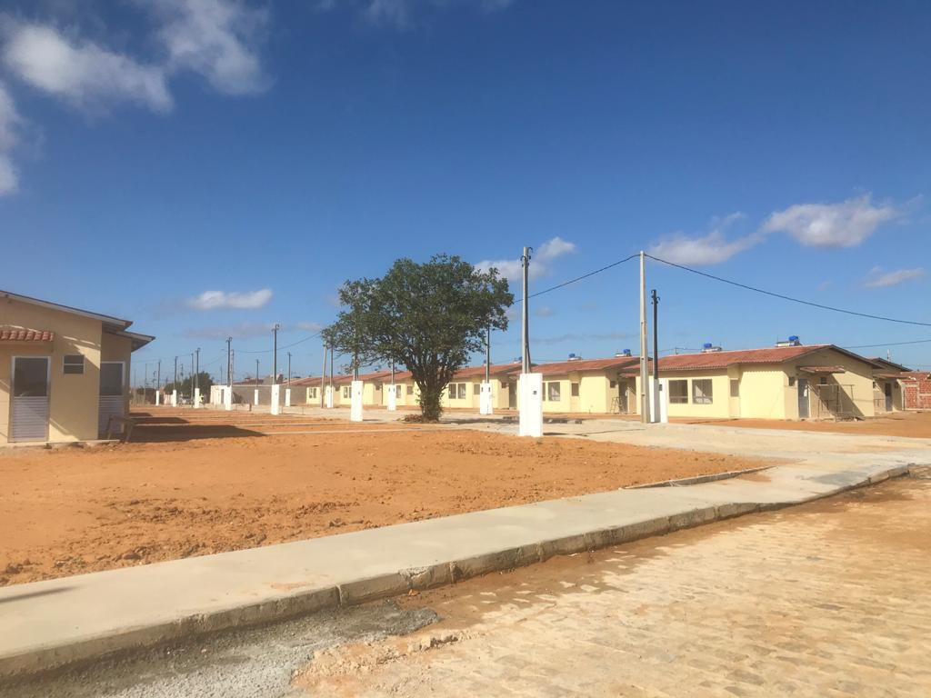 novo-tempo-5-6-03